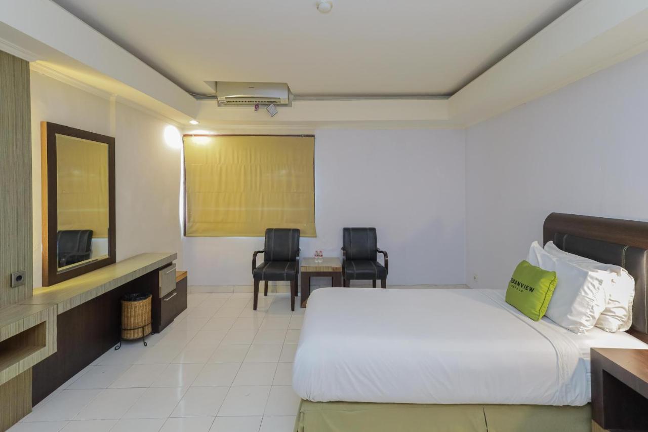 Urbanview Hotel Taman Suci Denpasar  Exterior photo